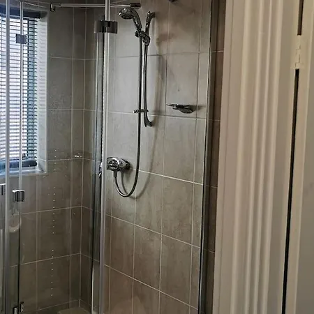 Διαμέρισμα 27 Princess Royal House - Ground Floor *