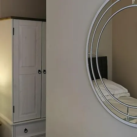 27 Princess Royal House - Ground Floor Apartment Scarborough