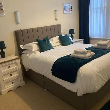 Апартаменты 27 Princess Royal House - Ground Floor