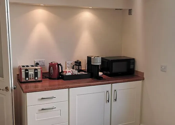 27 Princess Royal House - Ground Floor